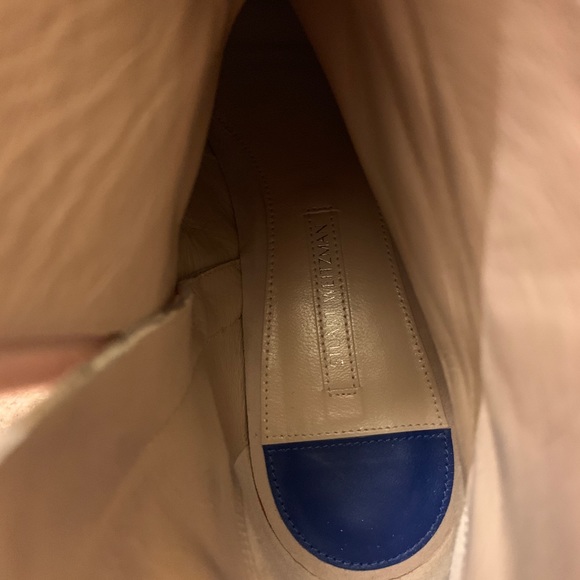 Stuart Weitzman suede booties Size 9 - Picture 3 of 3